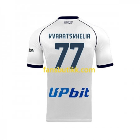 Fotballdrakt SSC SSC Napoli Khvicha Kvaratskhelia 77 Bortetrøye 2023-2024 Kortermet